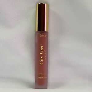 City Lips Plumping Lip Crème Matte in Pink Taupe